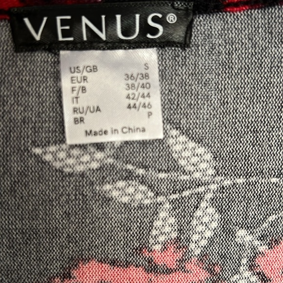 Venus black and red polyester shirt faux button - Picture 3 of 3